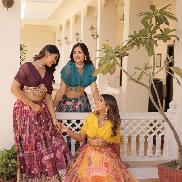 RUSSIAN SILK LEHENGA CHOLI - Picture 11 of 16